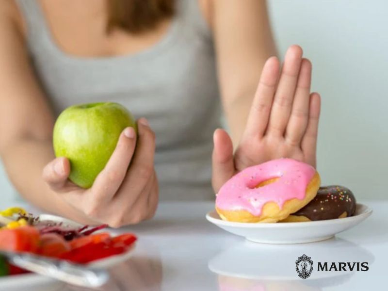 Cách làm trắng răng bằng kem đánh răng