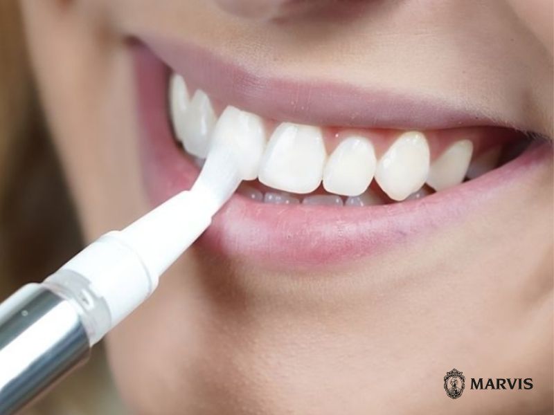 cách làm trắng răng hiệu quả tại nhà