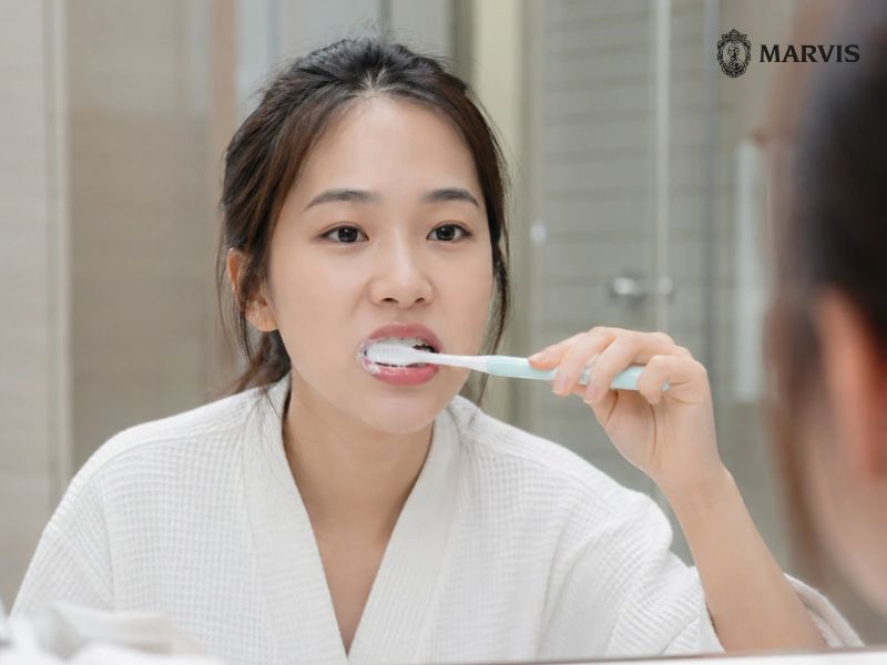 đánh răng rồi ăn trái cây được không